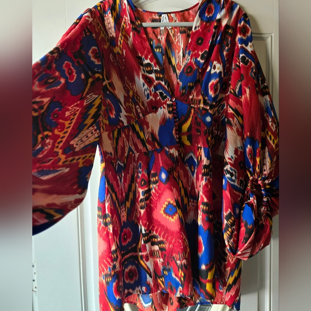 NWTLive 4 Truth Red & Blue Ikat Print  Romper With Balloon Sleeves Plus- Size 2X - Picture 3 of 8
